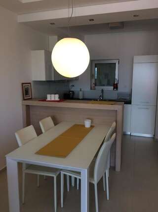 Апартаменты Harmony Свети-Стефан Апартаменты с видом на море-27